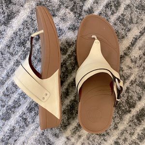 Cream colored Fit Flops